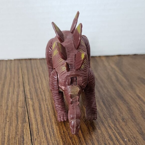 Stegosaurus 4 Inch Red Plastic Dinosaur Toy K&M 2001 - Picture 2 of 6